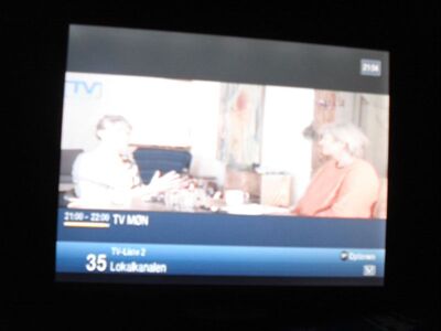 2016_11_13_HWI1_002.JPG
"TV Møn" auf der Sendesamvirke Lokalkanalen, DIGI TV 1 Øst, SFN Nakskov/Vordingborg/Jyderup, K58
Schlüsselwörter: TV Tropo Überreichweite UHF DVB-T DTT digital Dänemark Danmark DIGI DIGI1 Øst Møn Lokalkanalen Sendesamvirke Sydsjælland Nakskov Vordingborg Jyderup K58 FTA MPEG-4