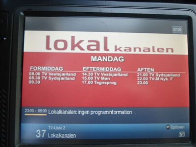 2018_07_30_HWI1_004.JPG
Sendesamvirket "Lokalkanalen" mit Wochenübersicht, DIGI TV 1 Øst, SFN Nakskov/Vordingborg/Jyderup, K58
Schlüsselwörter: TV Tropo Überreichweite UHF DVB-T DTT digital Dänemark Danmark MPEG-4 DIGI DIGI1 Lokalkanalen Sendesamvirket Sjælland Nakskov Vordingborg Jyderup K58