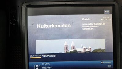 2021_09_03_HWI1_019.JPG
Sendesamvirket "Kanal Midt/Vest" mit Abspann des "Kulturkanalen", DR Mux Midt/Vest, SFN Viborg/Skive, K38
Schlüsselwörter: TV Tropo Überreichweite UHF DVB-T2 DTT digital Dänemark Danmark MPEG-4 FTA Sendesamvirket Midt/Vest DR Mux Midt Vest Viborg Skive K38