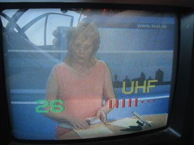 2010_07_03_PCH1_006.JPG
TVAL, Angermünde, K49
Schlüsselwörter: TV Tropo Überreichweite analog analogue TVAL Angermünde K49