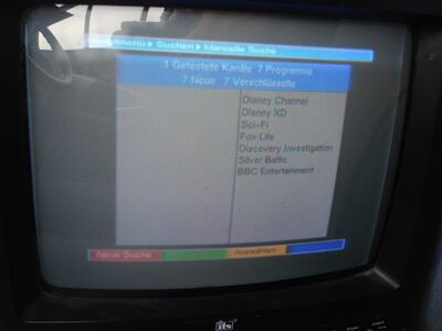 2010_07_09_PCH1_005.JPG
Und es geht noch weiter Richtung Nord: "Pamata Paka" - Bouquet 4 aus Lettland! Leider alles verschlüsselt :-( Da in MPEG-4 gesendet wird, erkennt der Digipal1 alle TV-Px als Radios
Schlüsselwörter: TV Tropo Überreichweite Hammertropo DVB-T Lettland Latvia pamata Paka verschlüsselt encrypted MPEG4 K52