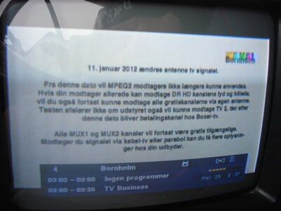 2012_05_29_PCH1_013.JPG
Kanal Bornholm (sog. "Sendesamvirke", Gemeinschaftskanal unabhängiger nichkommerzieller TV-Anbieter), DIGI TV 1 Bornholm, K59
Schlüsselwörter: TV Tropo Überreichweite digital DTT DVB-T MPEG4 Dänemark Danmark Kanal Bornholm Sendesamvirke DIGI K59