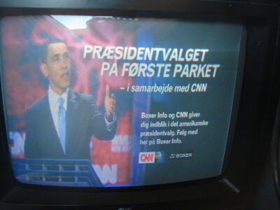 2012_10_20_PCH1_013.JPG
Boxer Infokanal, SFN Nakskov/Vordingborg, K38. 
Wenn nicht gerade gezappt wird, werden Werbetafeln für einzelne Programme eingeblendet: Hier für CNN ...
Schlüsselwörter: TV DX Tropo Überreichweite DVB-T DTT digital Dänemark Danmark Boxer Infokanal Mux4 K38 Werbetafel advertising