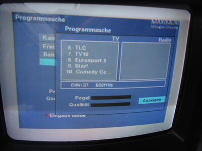 2013_07_29_PCH1_015.JPG
DTT Nät 4, Blekinge Län, K55. Im Gegensatz zum Digipal 1 erkennt der Maximum T-1300 auch die in MPEG-4 ausgestrahlten Programme
Schlüsselwörter: TV DX Tropo Überreichweite DVB-T DTT digital terrestrisch Schweden Sverige DTT Nät4 Blekinge UHF K55 MPEG-4 Maximum T-1300