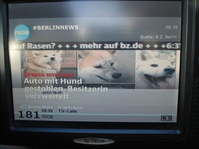 2015_09_19_PCH1_002.JPG
nice (Visual Radio) mit neuem Layout und News-Einblendungen, MABB Mux 3, SFN Berlin, K39
Schlüsselwörter: TV DX Tropo Überreichweite DVB-T DTT digital UHF nice Visual radio MABB Mux3 Berlin K39