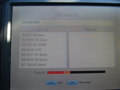 2016_05_12_PCH1_018.JPG
Zum ersten Mal DVB-T2-Empfang aus Schweden:
DTT Nät 6 Skåne/Malmö, SFN Skåne Län, K30.
Suchlauf mit Rx "Telesystem 6800 HEVC".
Seltsamerweise werden die ID beiden SVT-Px. zwei Mal gelistet
Schlüsselwörter: TV DX DVB-T2 Tropo Überreichweite Schweden Sverige SVT MPEG-4 DTT Nät6 Skåne K30 Suchlauf TS6800