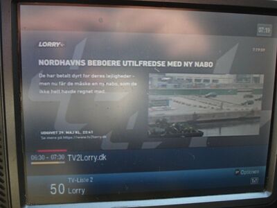 2017_05_30_PCH1_007.JPG
"Lorry" (TV2-Regionalprogramm), DIGI TV 1 København, SFN Storkøbenhavn, K53
Schlüsselwörter: TV DX Tropo Überreischweite DVB-T DTT digital terrestrisch MPEG4 Dänemark Danmark DIGI1 København Kopenhagen K53 Lorry TV2