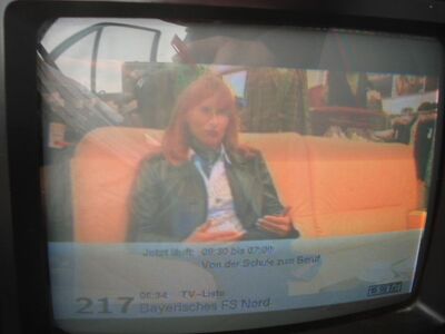 2011_08_05_PCH2_015.JPG
Bayerisches FS Nord, MDR Sachsen-Bouquet, Leipzig (Holzhausen), K37 V. Erstempfang des TX
Schlüsselwörter: TV Tropo Überreichweite digital DVB-T MDR Sachsen Bayerisches Fernsehen Leipzig K37