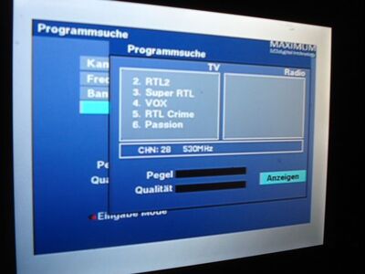 2013_09_16_Petersberg_004.JPG
Inhalt des verschlüsselten Viseo+ - Bouquets, Leipzig (Holzhausen). K28v (Programm 1 ist RTL Television, wird im Anzeigefenster nicht gelistet)
Schlüsselwörter: TV Bandscan Petersberg Viseo+ Leipzig RTL verschlüsselt encrypted PayTV K28